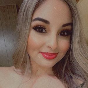 Meet your Posher, Eva